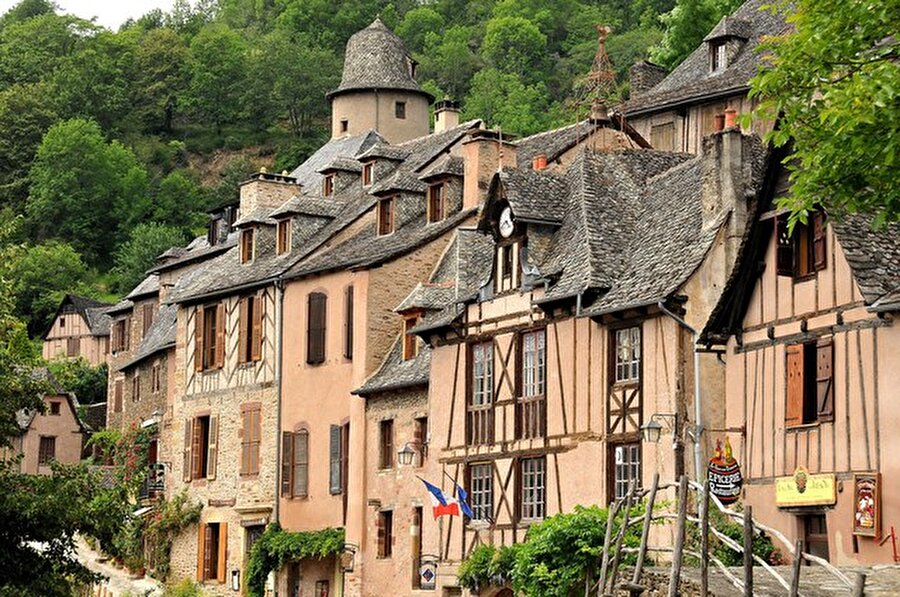 Conques, Fransa

                                    
                                