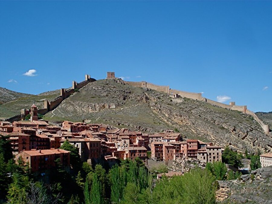 Albarracín, İspanya

                                    
                                