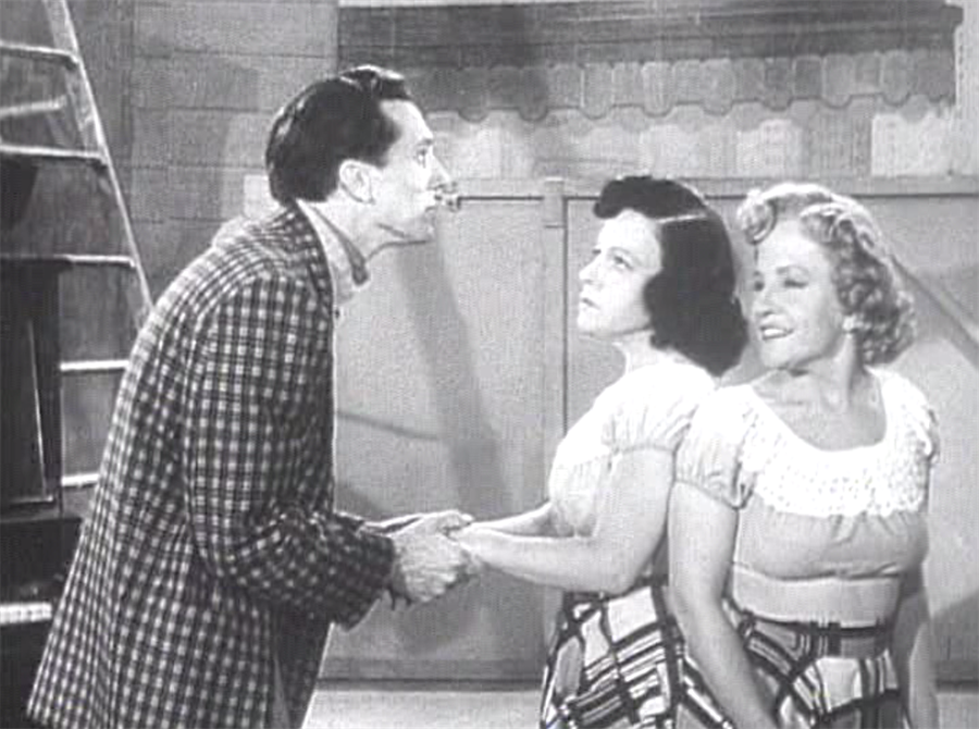 
                                    Kardeşler 1952 yılında ise Chained for Life isimli filmde rol aldı. 
                                