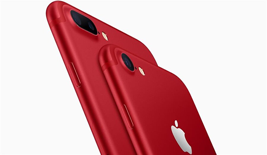 Apple iPhone 7 Plus (PRODUCT) RED Special Edition