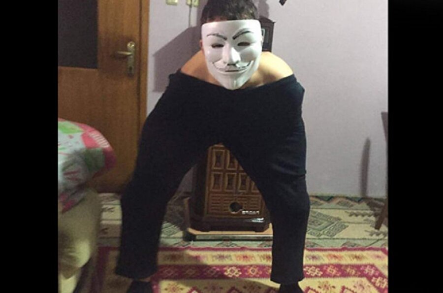 Sınıfta cinnet geçirip arkadaşını öldüren lise öğrencisi tutuklandı