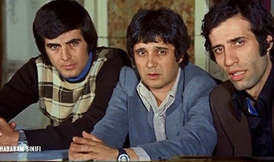"Bu uğraşta galip geleceğimi biliyorum"
Akçatepe, sözlerini şöyle tamamlıyor: "Çalışmam, çok çalışmam gerekiyor, ama ben bu uğraşta galip geleceğimi, biliyorum."