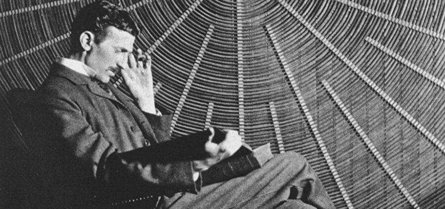 "Beni üzen, fikirlerimin çalınması değil. Onların kendilerine ait fikirlere sahip olmamaları"
