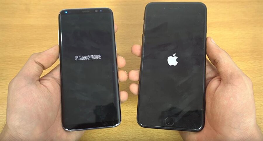 Samsung Galaxy S8 ve iPhone 7 Plus