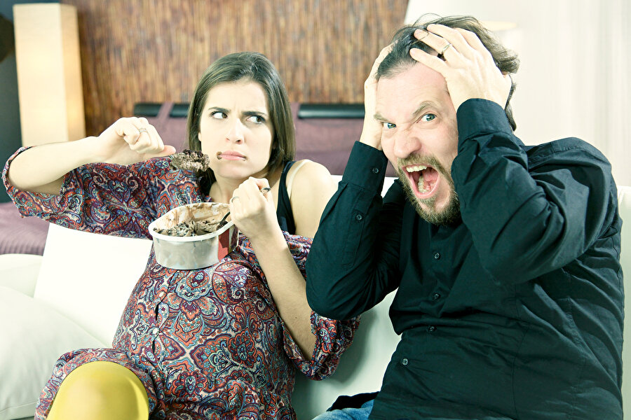 Stresli olduğunuzda yemeniz gereken 15 gıda.