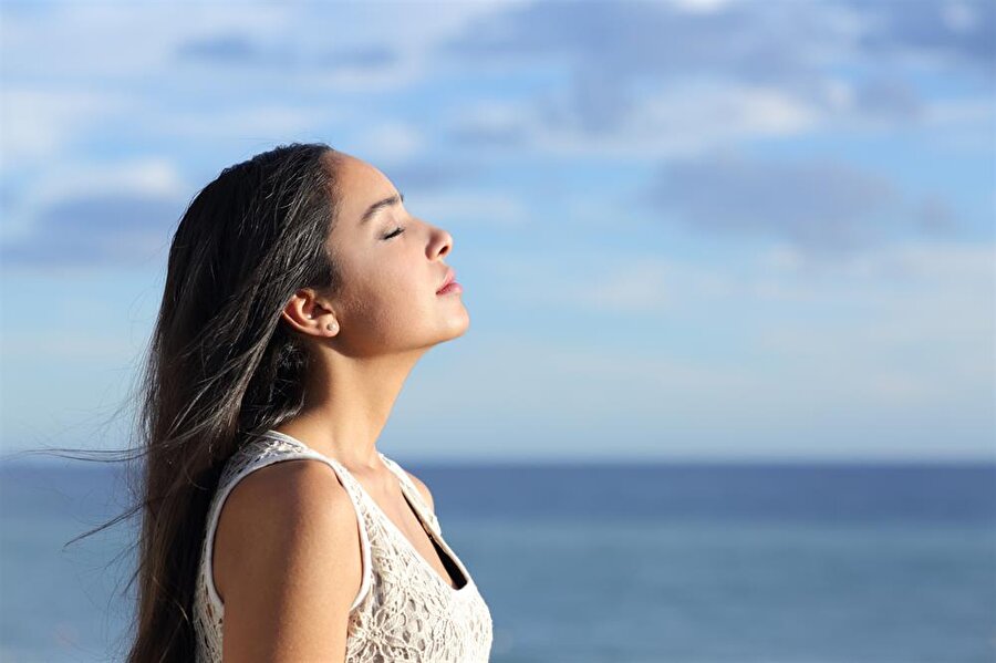 Doğru nefes yaşam kalitesini arttırıyor

                                    
                                    
                                    
                                    
                                    
                                    
                                    
                                    
                                    
                                    Birçok uzman, nefes almanın önemi konusunda aynı düşünceye sahip. Doğru nefes sayesinde, dikkatiniz artıyor ve endişe gibi duygular kayboluyor. 
                                
                                
                                
                                
                                
                                
                                
                                
                                
                                