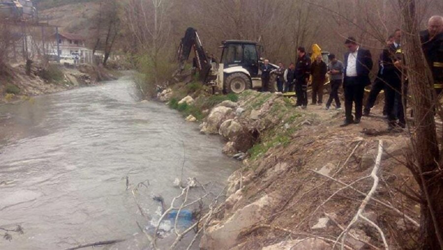 ​26 yıl önce bebeğini dereye atan kadının aynı derede feci sonu.