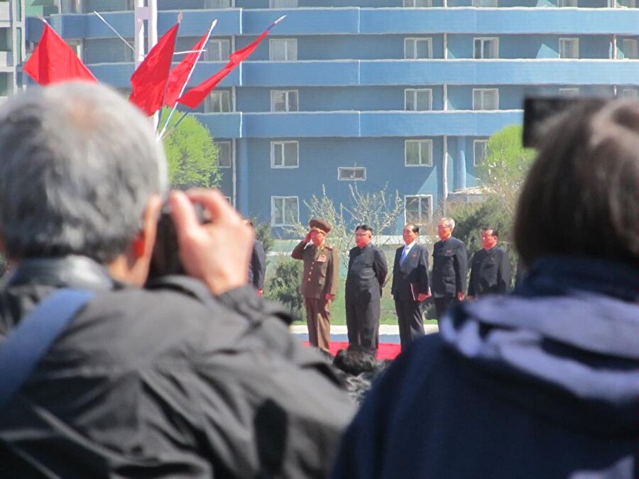 Diktatör Kim Jong-Un'un en son çekilen fotoğrafı.

                                    
                                    
                                    
                                
                                
                                