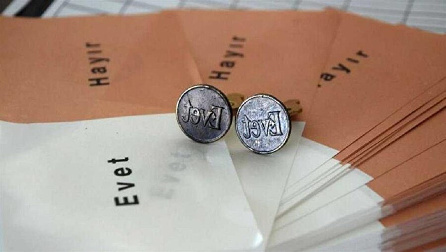 ​Trabzonspor taraftarından oy pusulasına 2011 mesajı