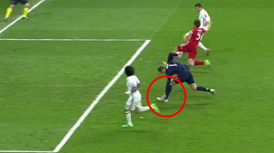 Bayern Münihli Neuer