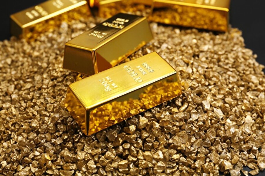 Altın
Gram altının değeri yüz elli Türk Lirası.