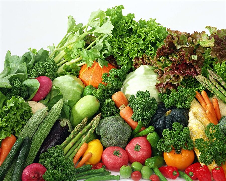 Yeşil yapraklı sebzeler

                                    
                                    Yapılan araştırmalar, yeşil yapraklı sebzelerin karaciğeri temizlediğini ortaya koymuştur.
                                
                                