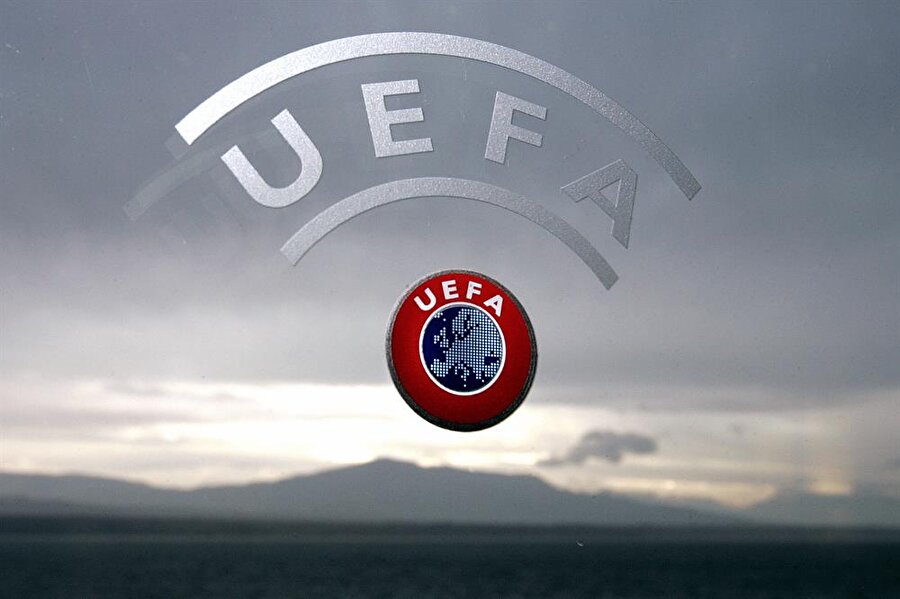 UEFA, Euro 2024'ü Türkiye'ye vermemek için yeni bir kriter getirdi