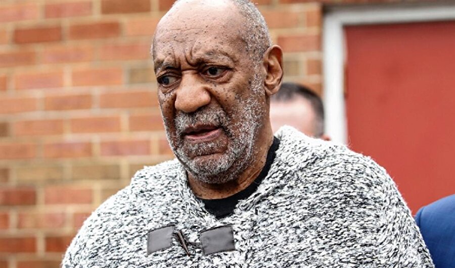 79 yaşındaki Bill Cosby'nin gözleri son iki yıldır görmüyor.