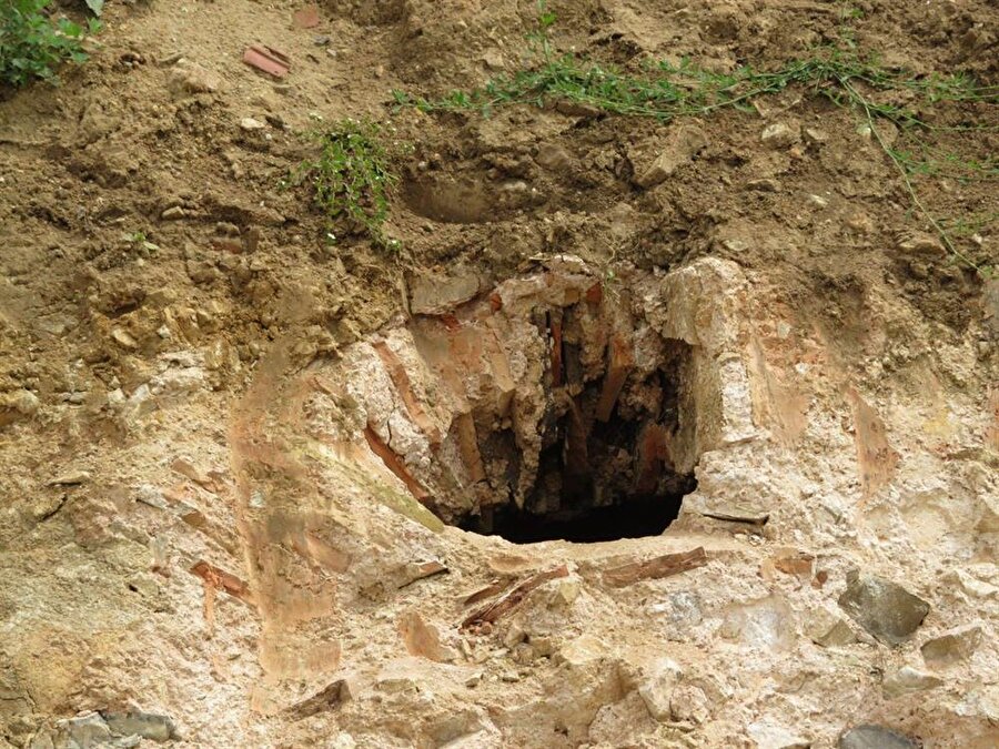 Tuzla'da heyecanlandıran gelişme: Yol çalışması sırasında bulundu hemen ekiplere haber verildi
