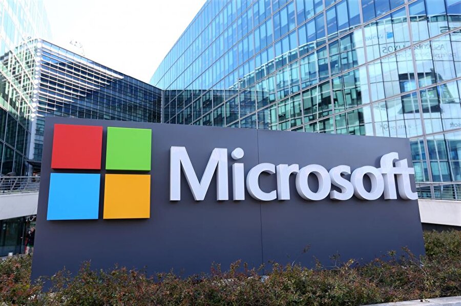 ABD'li Microsoft, 532 milyar dolarla üçüncü en değerli şirket.