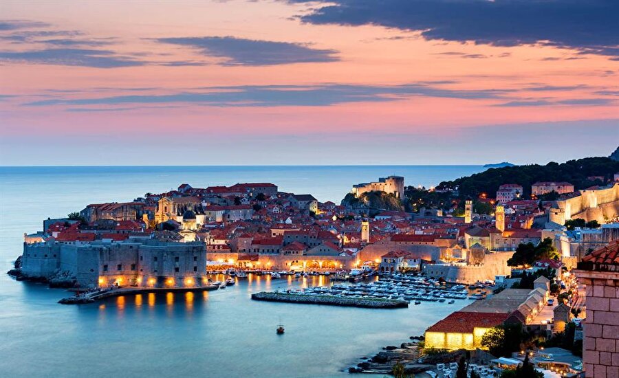 Dubrovnik, Hırvatistan

                                    Gitmek için en ucuz ay: HaziranTavsiye: Aile tatili
                                