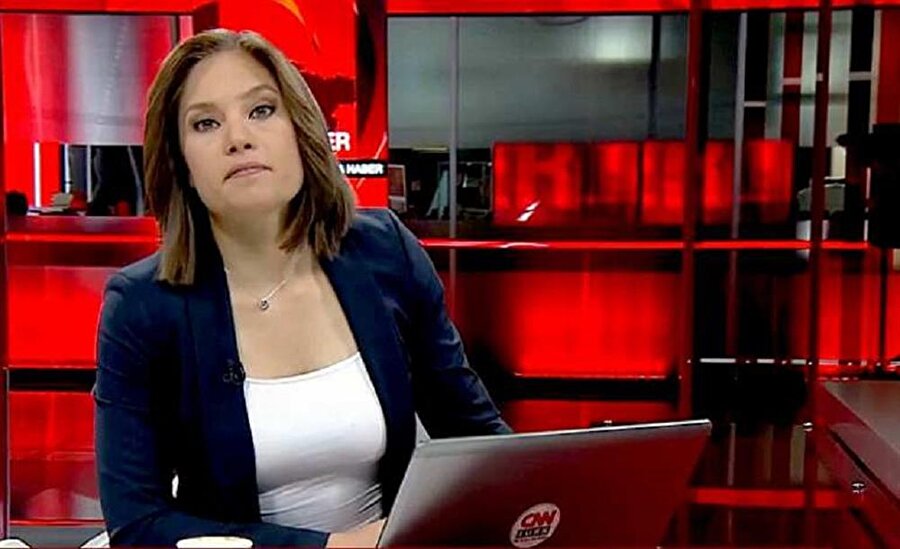 CNN Türk'ten Nevşin Mengü kararı