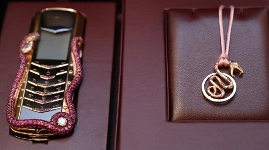 ​Helikopterle teslim edilen milyonlar değerindeki telefon