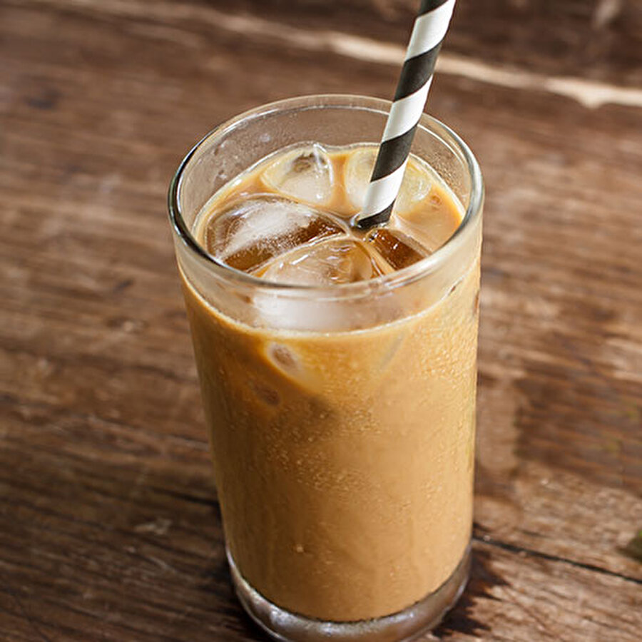 Buzlu Kahve

                                    
                                    
                                    Toplam şeker:  30 gramÖnerilen günlük alımının yüzdesi: % 60
                                
                                
                                