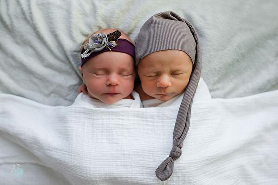 
                                    
                                    
                                    Geçtiğimiz aralık ayında William ve kız kardeşi Reagan dünyaya geldi. İki bebek de sağlıklı bir şekilde dünyaya geldi.
                                
                                
                                