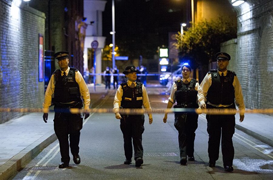 Londra'da terör kabusu: 3'ü saldırgan 9 ölü