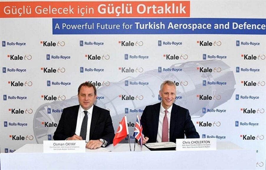 Kale Grubu Rolls-Royce ile el sıkıştı…
Kale Grubu ile dünyanın en büyük uçak motoru üreticilerinden İngiliz Rolls-Royce, Türkiye’ye uçak motorları geliştirmek için iş birliği yaptı. %51 Kale Grubu, % 49 Rolls-Royce ortaklığıyla bir şirket kuracak olan iki grup, başta Türkiye’nin milli savaş uçağı projesi TF-X olmak üzere sivil ve askeri alanda uçak motorları geliştirmeyi hedefliyor.