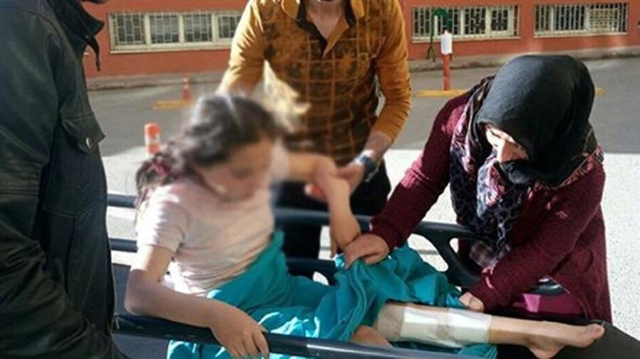 Pencerede kitap okuyordu bir anda kanlar içinde kaldı