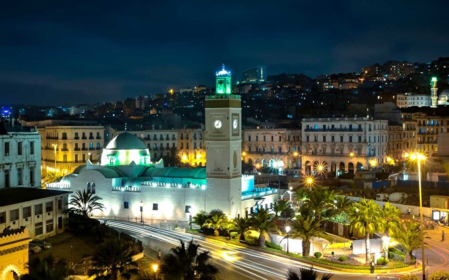 Cezayir

                                    
                                