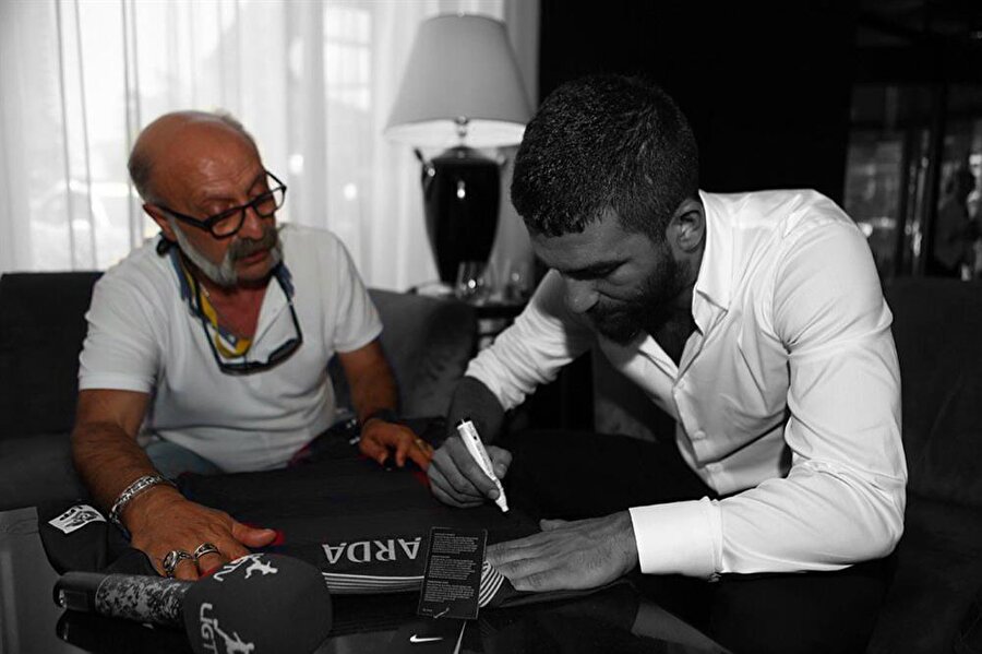 Bilal Meşe Arda Turan