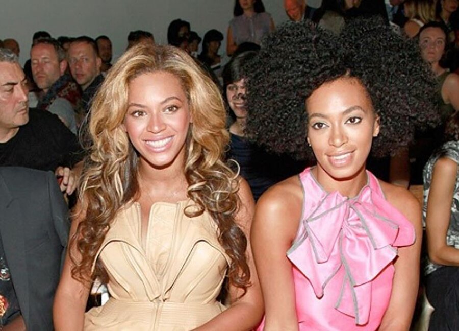 Beyoncé ve Solange Knowles
