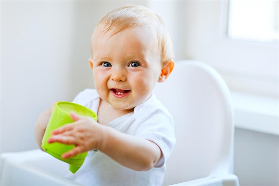 Bol bol su içmeli

                                    
                                    
                                    Bebeğinizin ateşi varsa bol bol su içmesini sağlayın. 
                                
                                
                                