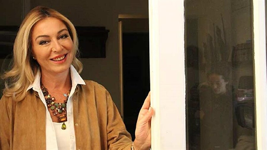 Gülenay Kalkan Anne dizisinden ayrıldı