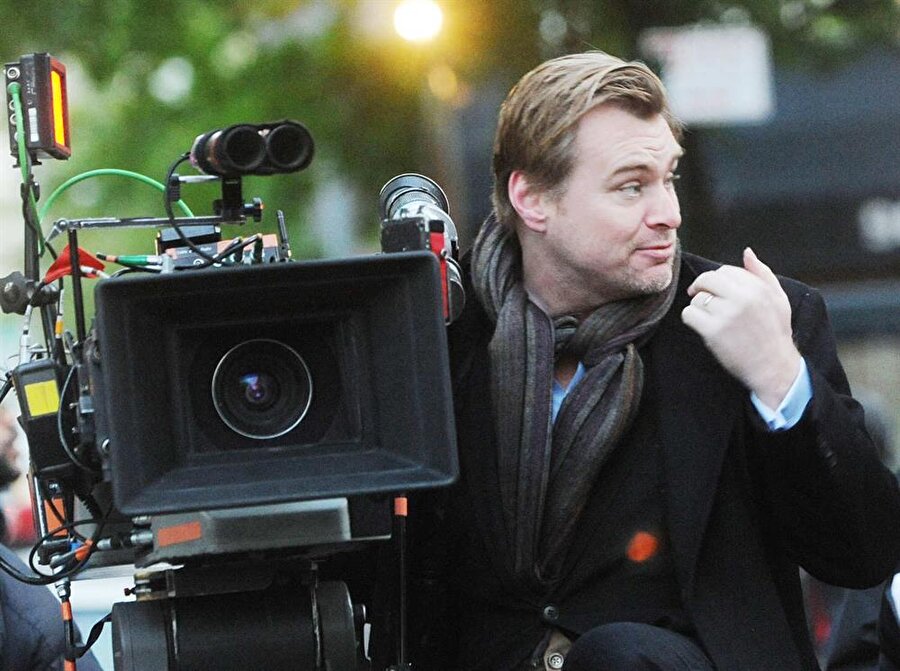 Christopher Nolan

                                    
                                    En iyi yönetmen adaylıkları: Memento (2000), Inception (2010)
                                
                                