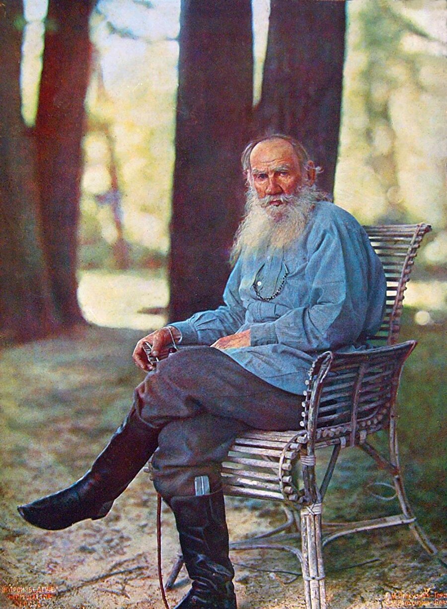 #4 Lev Nikolayeviç Tolstoy (Yasnaya Polyana / 1909)
