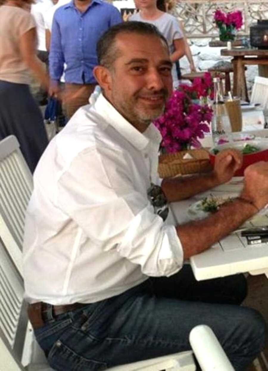 İşte son hali!
Kahraman Kıral bugün 50'li yaşlarının başında ve bir mobilya şirketinin yöneticiliğini yapıyor. 