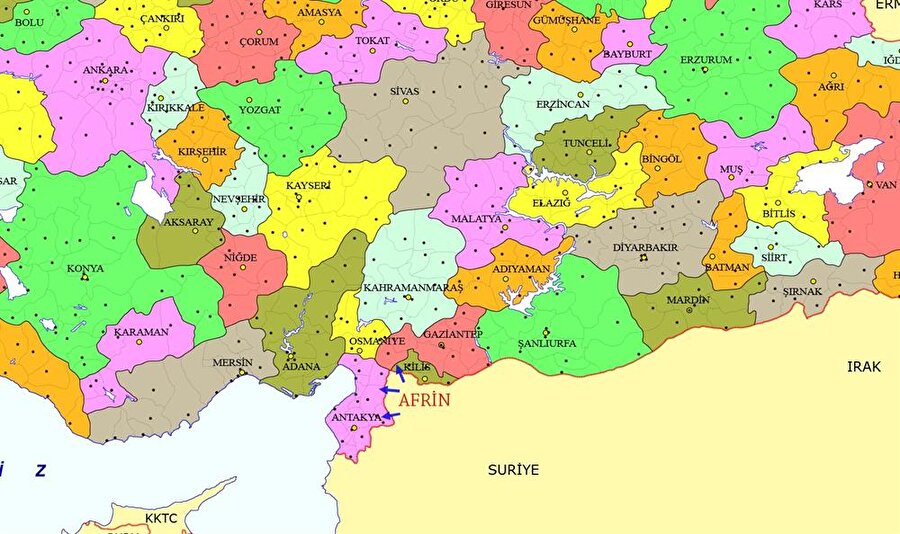 Güneyinde ve doğusunda muhaliflerin kontrolünde toprakların olduğu Afrin’in kuzey ve batısında Türkiye yer alıyor. Teröristler yer yer Hatay kırsalından saldırıyor.

                                    
                                