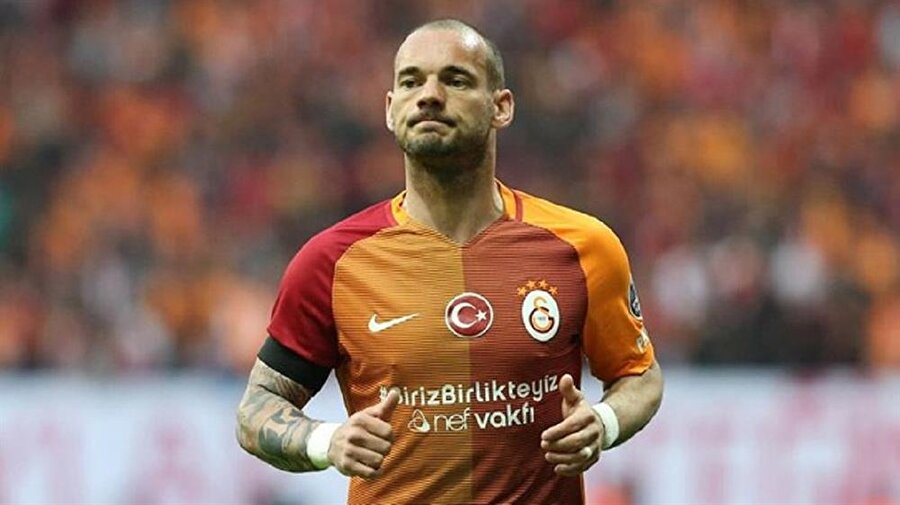 ​Başakşehir büyük oynuyor: Sneijder'e sürpriz teklif