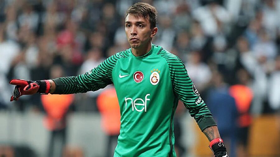Galatasaray'dan Muslera için sürpriz karar: Menajerine haber yollandı