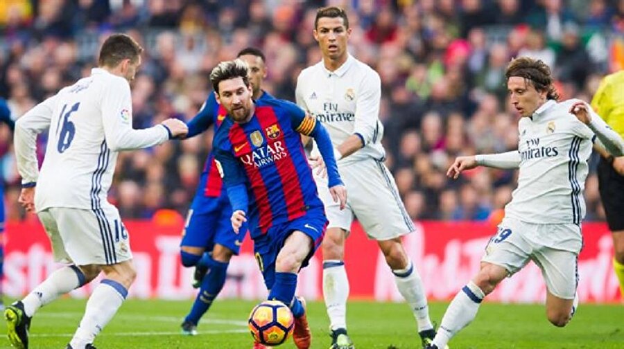 ​Real Madrid'li yıldızdan Messi için ilginç iddia: 11'e giremez