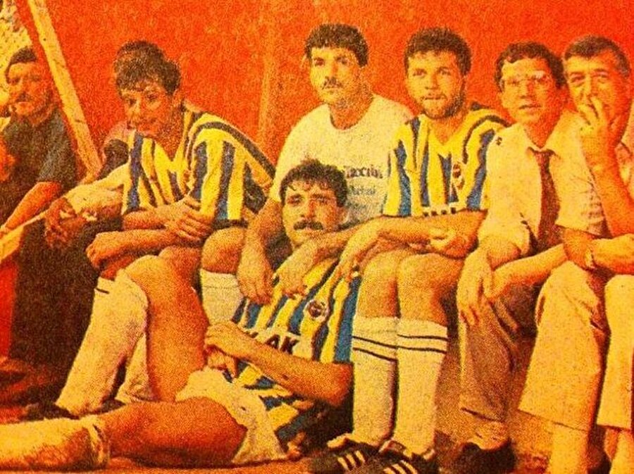 1991-92 / İsmail Kartal, Neşhet Muharrem, Müjdat Yetkiner, Aykut Kocaman, Aziz Yıldırım, Ercan Aktuna (Fenerbahçe)