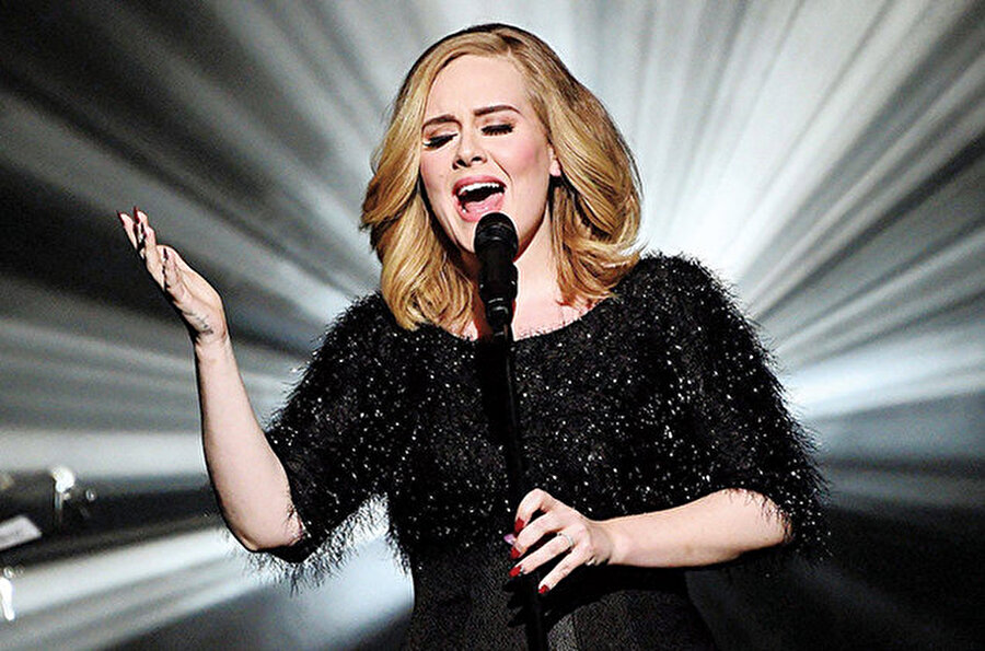 2015 - Adele / Hello ve When We Were Young 

                                    Satan kopya sayısı: 8.008.000
                                