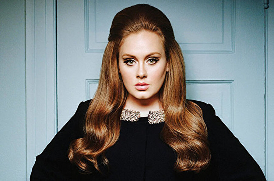 2012 - Adele / Someone Like You, Set Fire to the Rain ve Rumour Has It

                                    Satan kopya sayısı: 5.824.000
                                