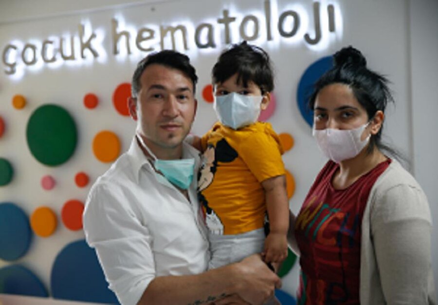 Lösemili Ayaz bebeğin oyun arzusu ilik nakline bağlı