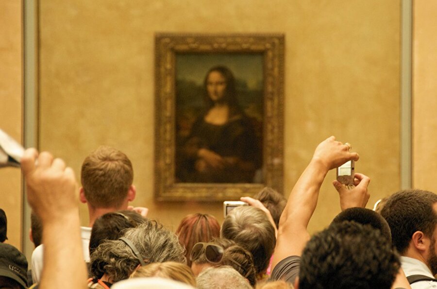 Leonardo da Vinci, "Mona Lisa"
Musée du Louvre, Fransa 