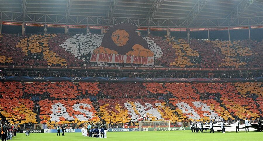 Galatasaray'dan taraftarlarına Östersunds maçı uyarısı