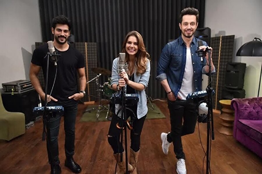 Kardeşim Benim 2 filminde Aslı Enver rol almayacak