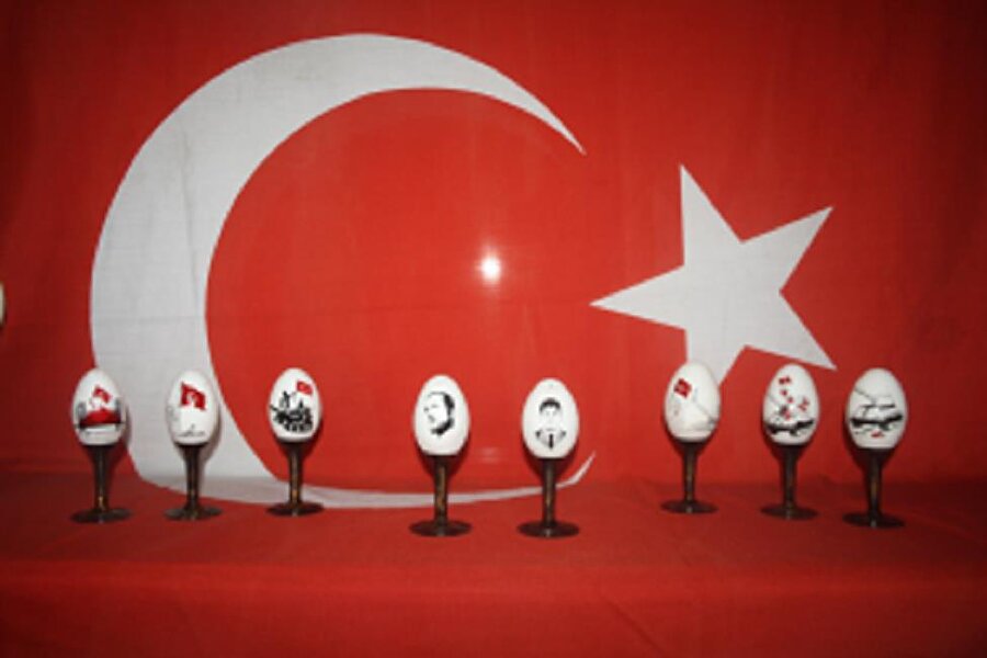 Yumurta kabuğuna 15 Temmuz'u işledi
