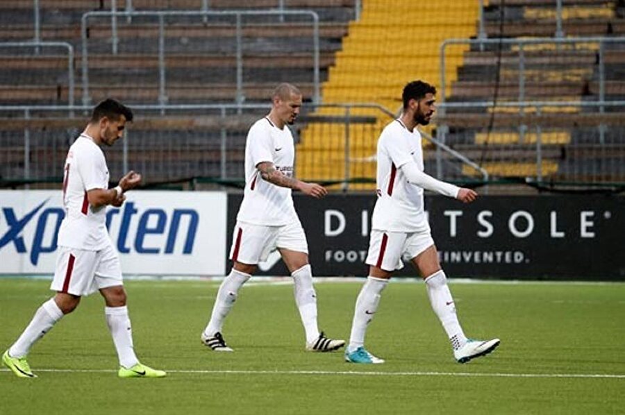 İsveç basın Östersunds'un galibyetini manşetlere taşıdı: "Galatasaray küçük düştü"