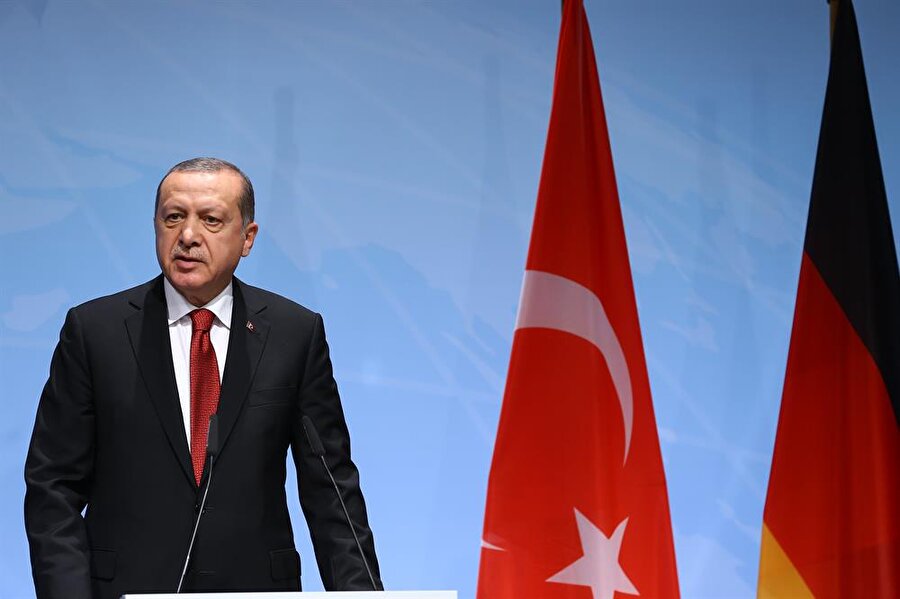 ​Cumhurbaşkanı Erdoğan, Guardian'a 15 Temmuz'u yazdı